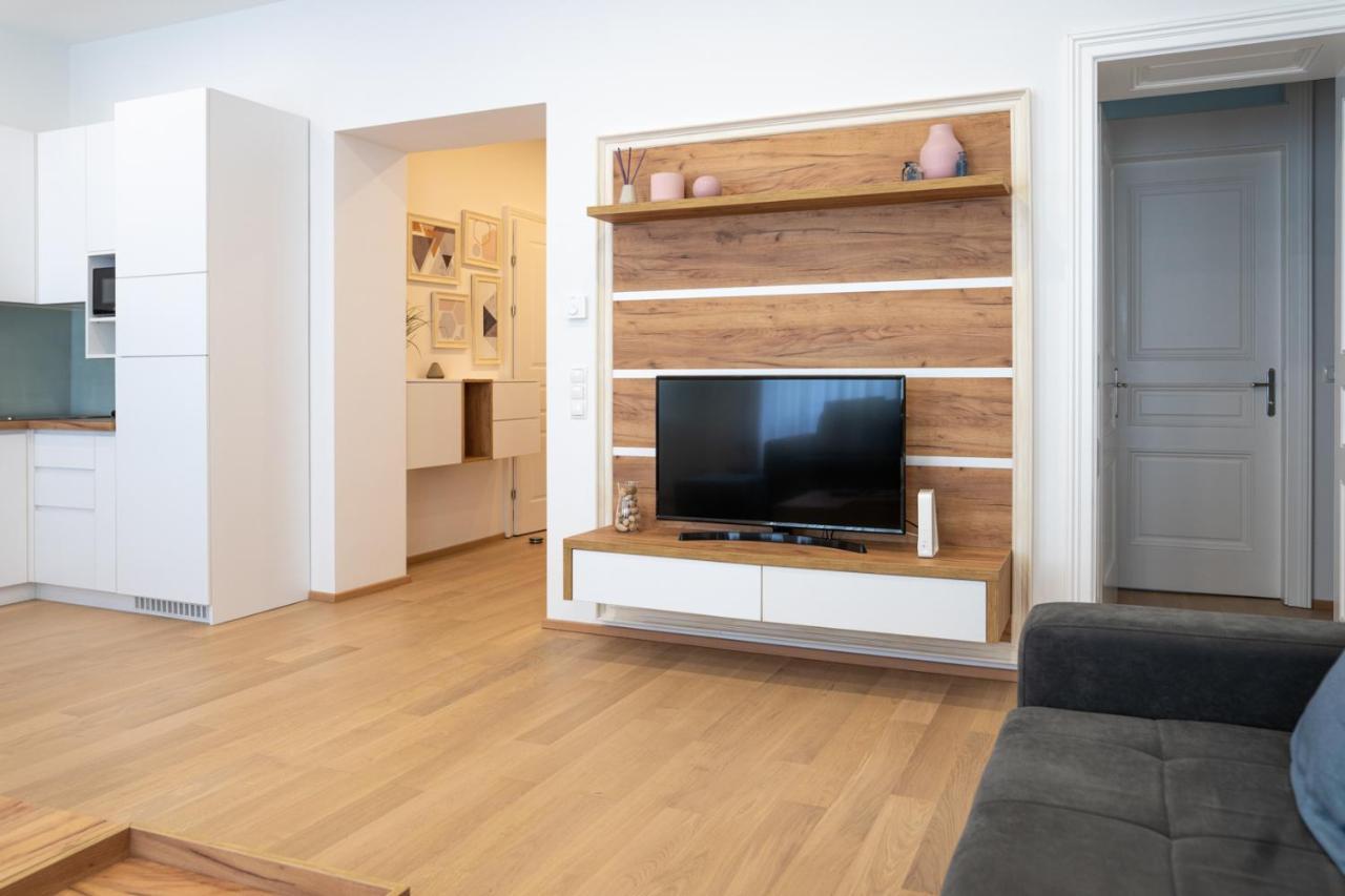 Modern 3 Room Apartment In A Prime Location Виена Екстериор снимка